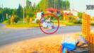 bisikletli genc kizin oldugu kaza kamerada XlBkEjAT