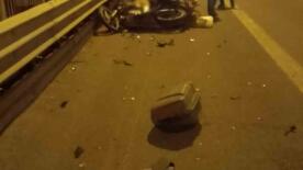 boluda kamyona arkadan carpan motosikletin surucusu hayatini kaybetti CebnjDnf