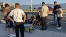boluda motosikletle otomobil carpisti 2 yarali S6IIZNxJ