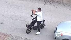 boluda yavru kediyi once opup sonra bogan otizmli cocuk serbest birakildi VPBfctg7