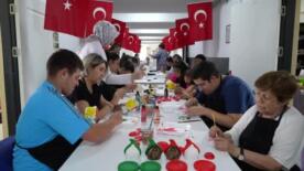 bu okulda yaz tatili yok ozel cocuklara egitim ve eglence var SkcF21rO
