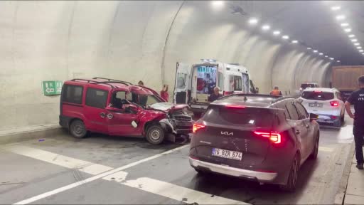 cankurtaran tunelinde kaza 2 yarali C5ULSKZy
