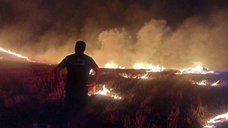 corumda ortu yangini ekipler mudahale ediyor f34tOEuA