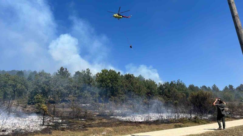 karabukte orman yanginina helikopterle mudahale ediliyor WXuxFuEs