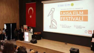 kbu ogrencileri ahraz belgeseliyle birincilik odulune uzandi XHz9FjMH