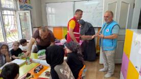 kizilaydan yaz kuran kursu ogrencilerine anlamli ziyaret bOxGdudT