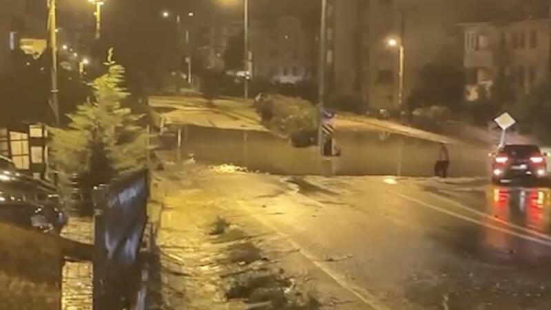 kuvvetli saganak ilcede su baskinlarina sebep oldu 8g2E97el