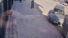 park halindeki araclara carpan alkollu surucuye 50 bin lira ceza kaza ani kamerada xpY4pZ8n