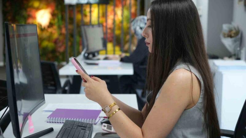 site yonetiminde yapay zeka donemi 3 gunluk telefon trafigini 1 saate indirdiler NqlqfCG4