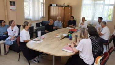 Akbas ogretmenlerle bir araya geldi