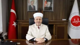 Karabuk Il Muftusu cubbe ve sarigini giydi