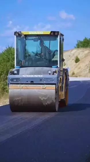 Karabük İl Özel İdaresi sahada çalışmalarını sürdürüyor 2 Karabuk Il Ozel Idaresi sahada calismalarini surduruyor3