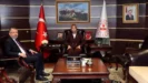 Rektor Kirisiktan Bakan Yardimcisi Yigitbasina ziyaret