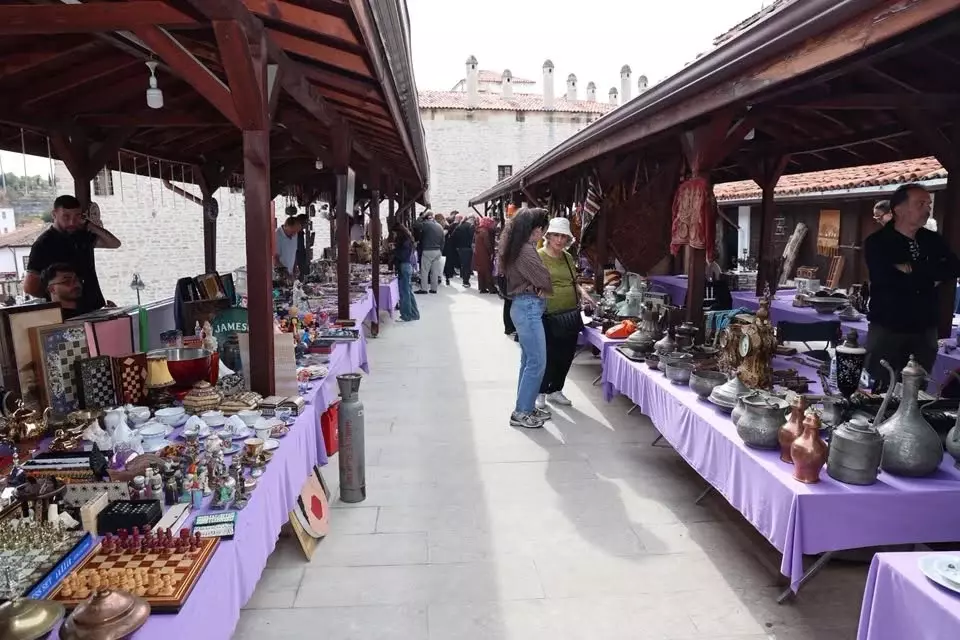 Safranbolu Antika Pazari acildi2
