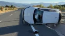 Takla atan otomobilin surucusu yaralandi