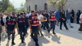 UST MANSET2Bir babanin en zor sinavi2 2