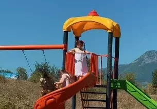 Yenice’de parklar yenileniyor Yenicede parklar yenileniyor