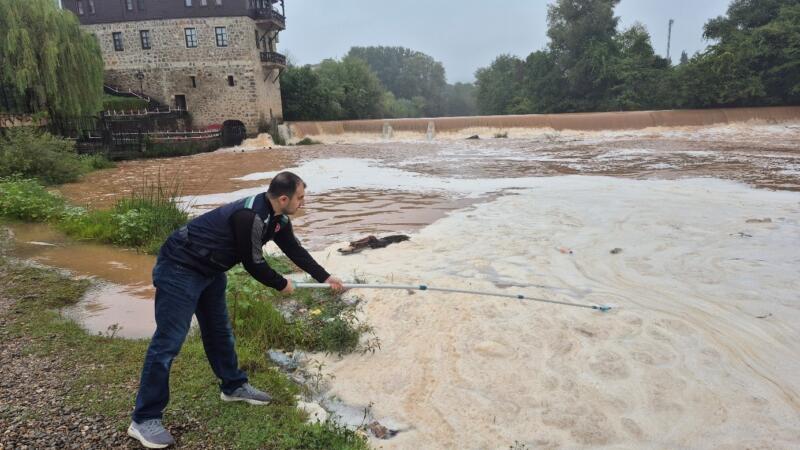 bartin irmagindaki kopuklenmede tarim ilaci suphesi fT6aUJKZ