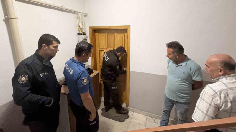 camiye giderken tost makinesini kapatmayi unuttu yanik kokusu itfaiyeyi alarma gecirdi 6gcJqr8m