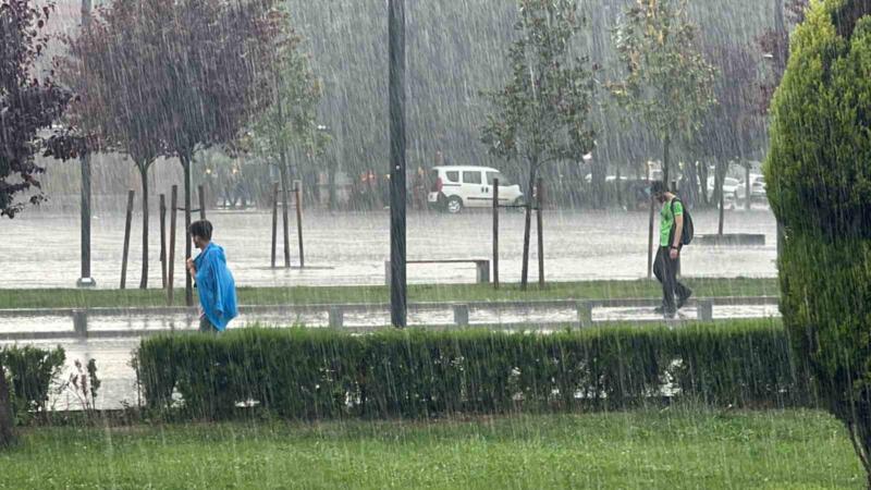 duzce ve zonguldak icin kuvvetli yagis uyarisi Xel1Sxx4