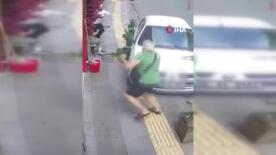 el freni unutulan otomobil kaldirima cikti yaya ezilmekten son anda kurtuldu b3dPdaH8