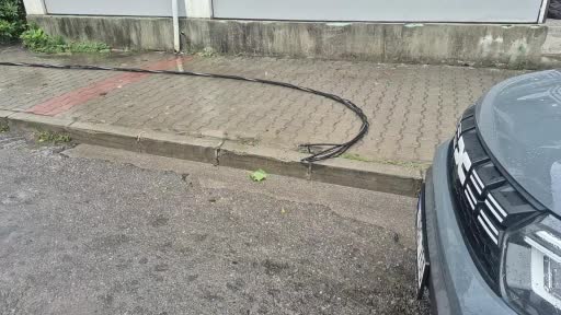 firtina ve yagmurda kopan elektrik telleri ekipleri seferber etti V827qz9G
