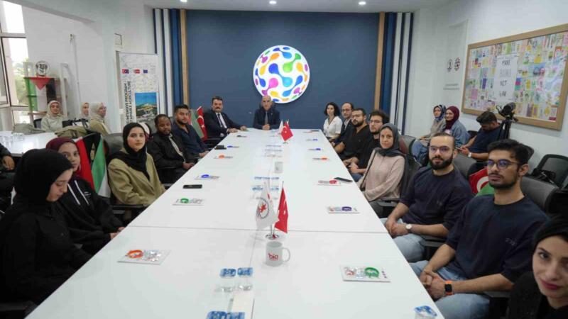 gazzedeki yikimin egitime olan etkileri omude masaya yatirildi DRZj9aq5