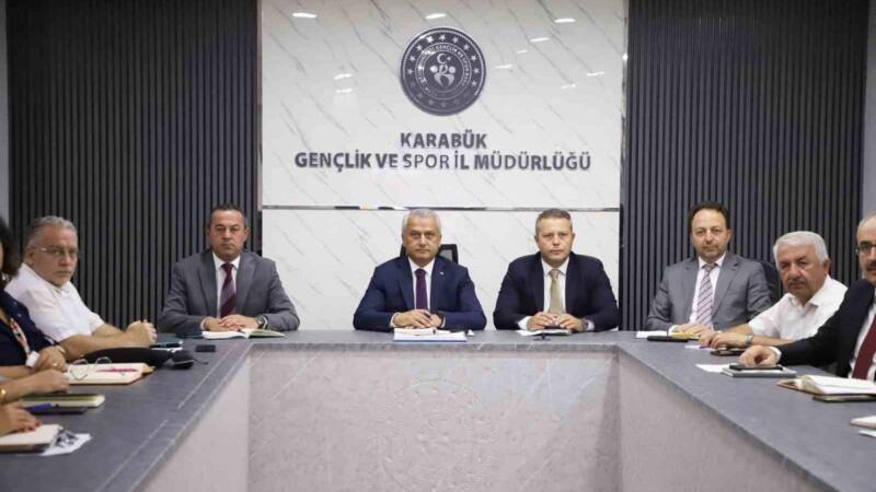 genclik ve spor mudurlugunde donem basi toplantisi EsS693Oh