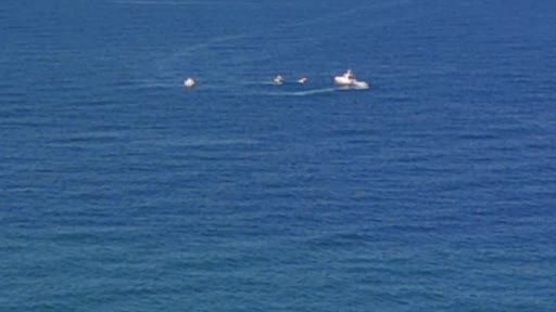 gurcistandan kalkan ucak rizenin pazar ilcesi aciklarinda denize acil inis yapti JkIiaLw6