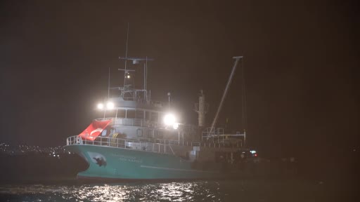 karadenizli balikcilar yeni sezona horon ve dualarla vira bismillah dedi CzmFsANN