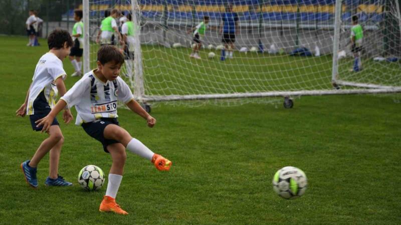 kastamonuda 120 cocuk yaz tatilini futbol okulunda degerlendirdi Kncm2mQx
