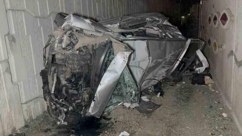 samsunda takla atarak hurdaya donen otomobilde 2 kisi yaralandi waZiI7cs