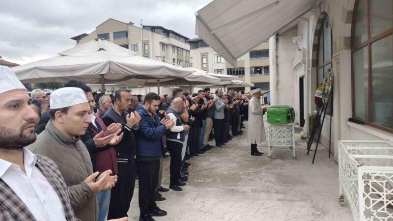 tirla carpisan minibusun surucusu son yolculuguna ugurlandi s3w8u8vy