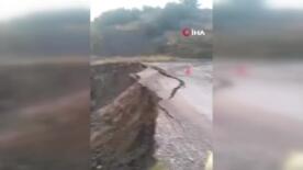 tokatta saganak sonrasi koy yolu coktu cokme ani kamerada lasnvWY8