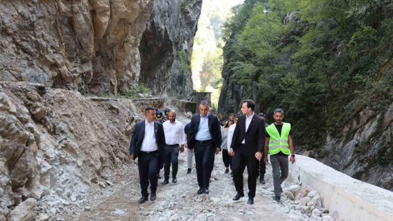 vali cagatay yenice ilcesinde incelemelerde bulundu izkfssZV