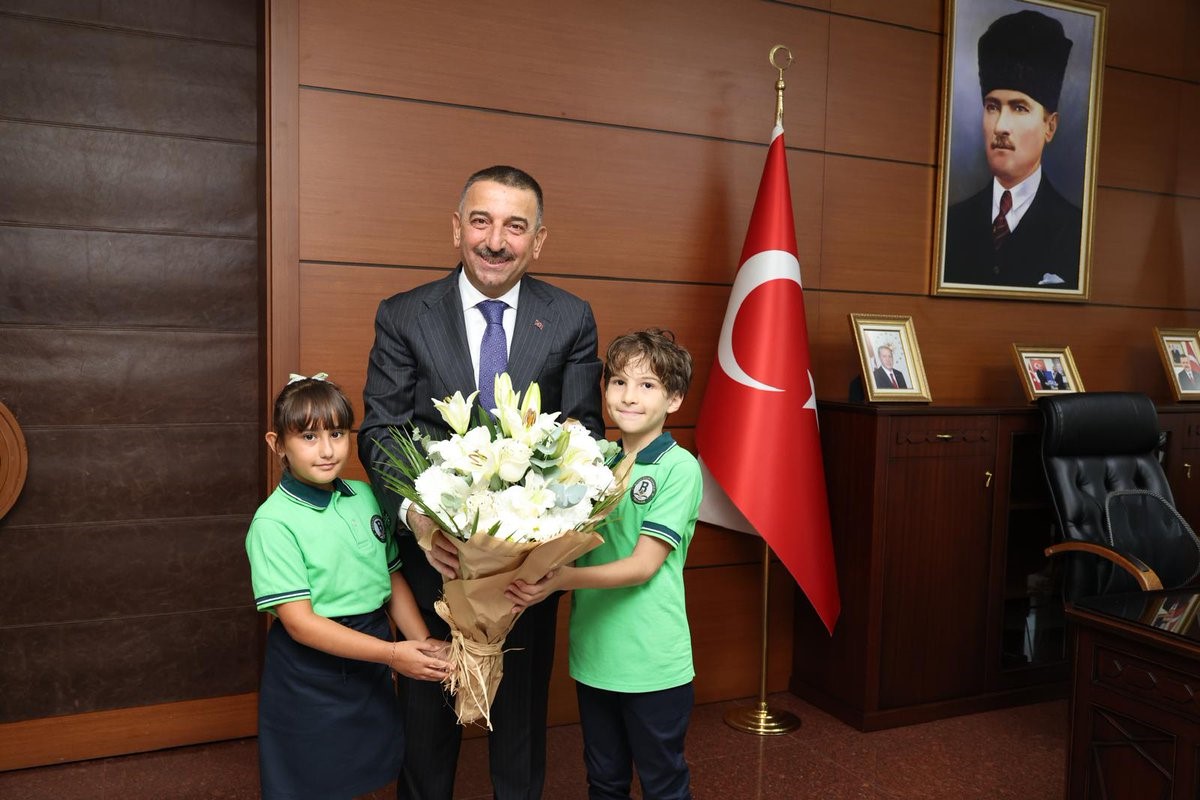 vali hacibektasoglu yeni egitim yili dolayisiyla egitim heyetini agirladi