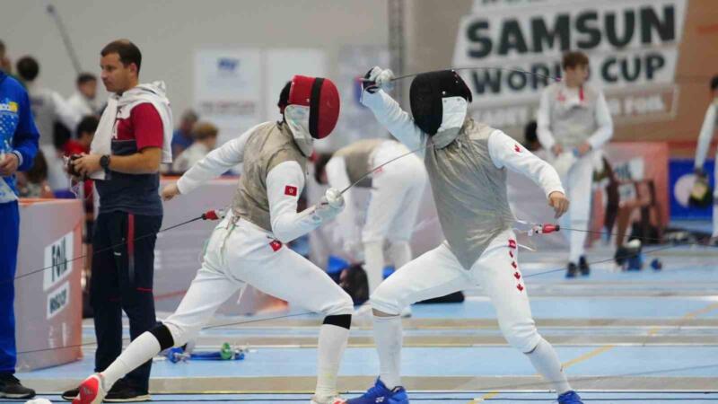 yildizlar ve gencler flore dunya kupasinda sporcular kiliclarini samsunda salliyor de55nX7f