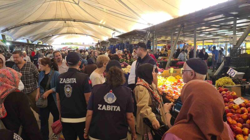 zabita ekiplerinden halk pazarinda siki denetim Ryyftsn4