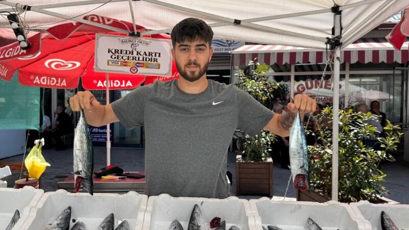 zonguldakta palamut bereketi tezgahlari senlendirdi 3 tanesi 200 liradan alici buluyor qGKF8LFi