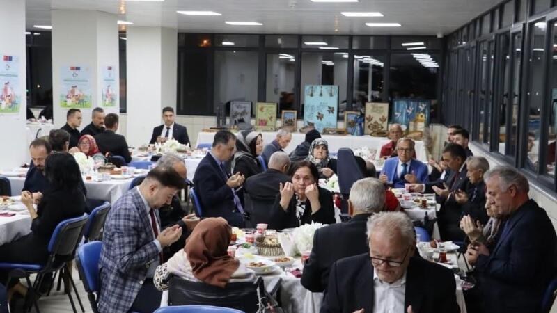 zonguldakta dunya yaslilar gununde anlamli bulusma yddBTCRa